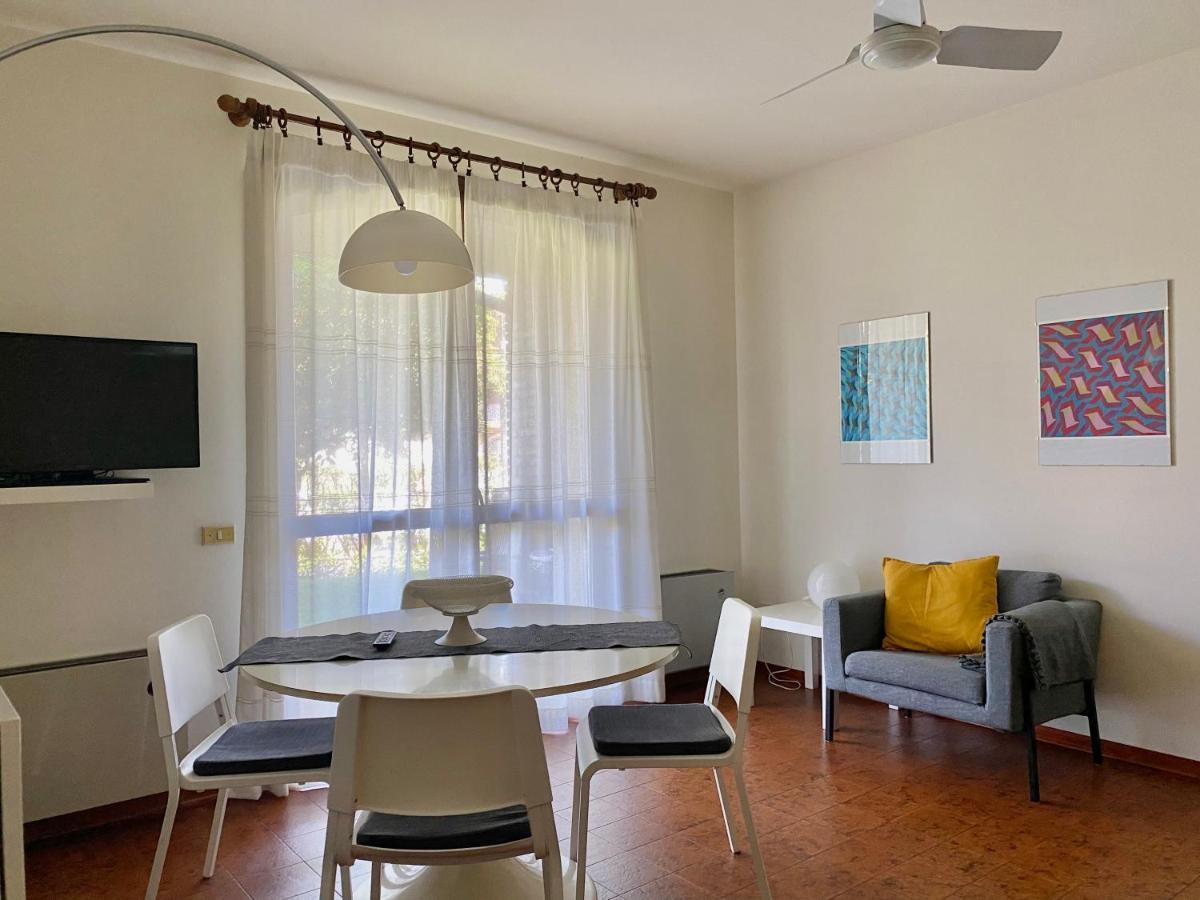 Jolly Apartments ซีร์มิโอเน ภายนอก รูปภาพ