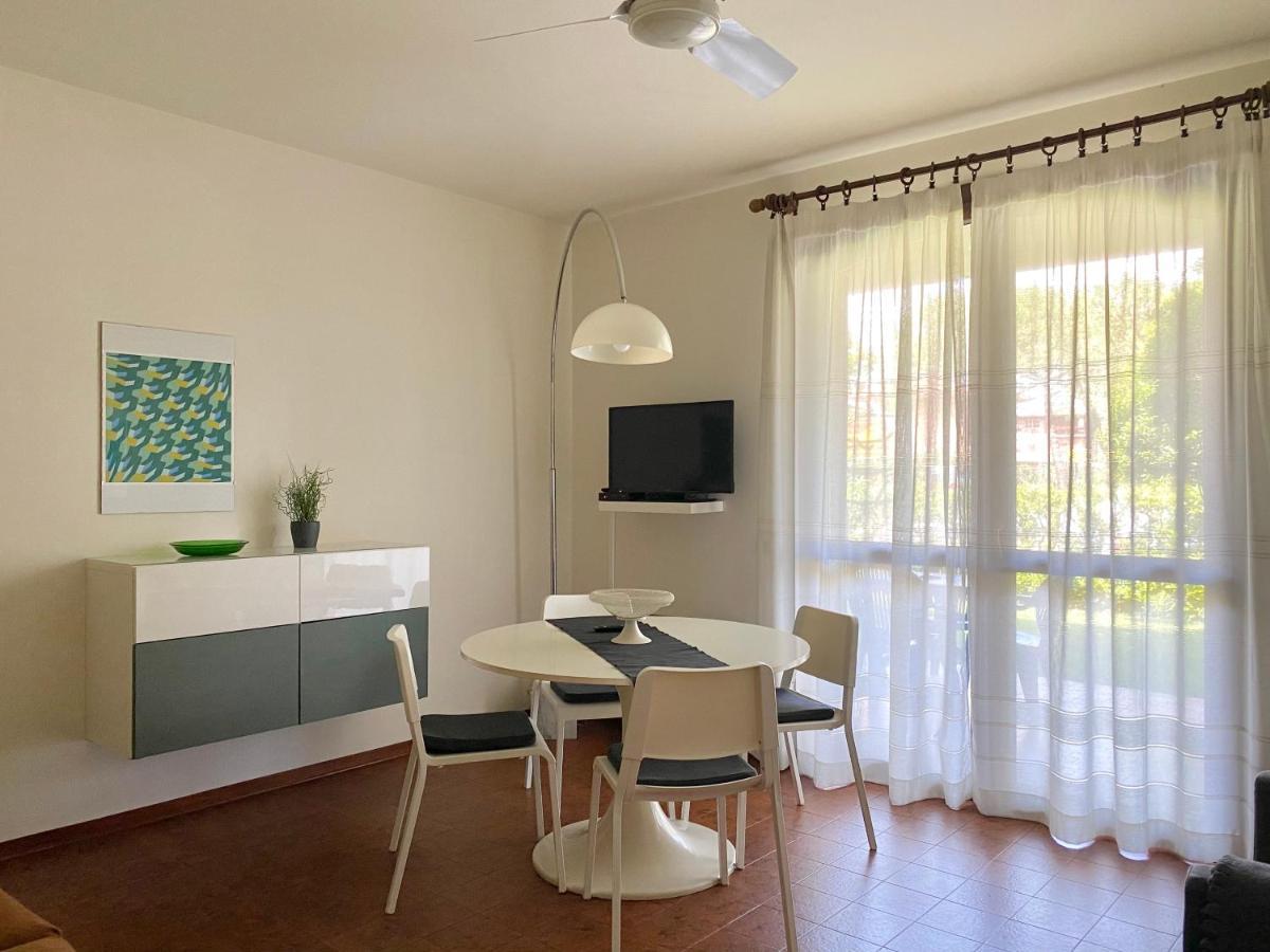 Jolly Apartments ซีร์มิโอเน ภายนอก รูปภาพ